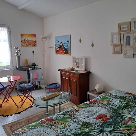 La Maison De Caroline Homestay szállás La Rochelle