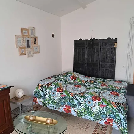 La Maison De Caroline * لا روشيل